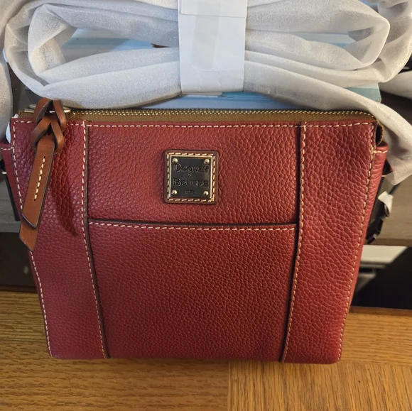 Dooney & Bourke Red Leather Crossbody Bag..discounted Shipping - Picture 6 of 7
